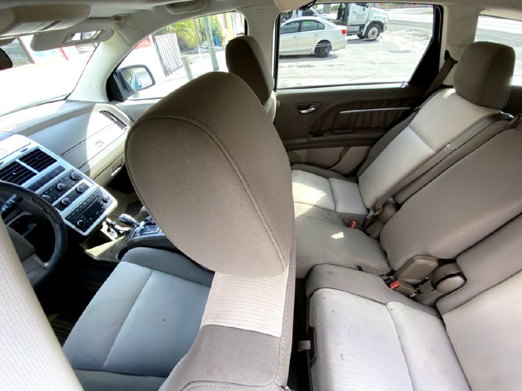 Photo 8 of this DODGE JOURNEY