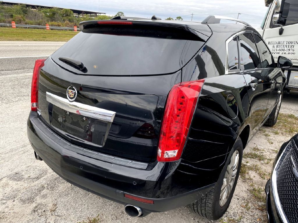 Photo 8 of this CADILLAC SRX