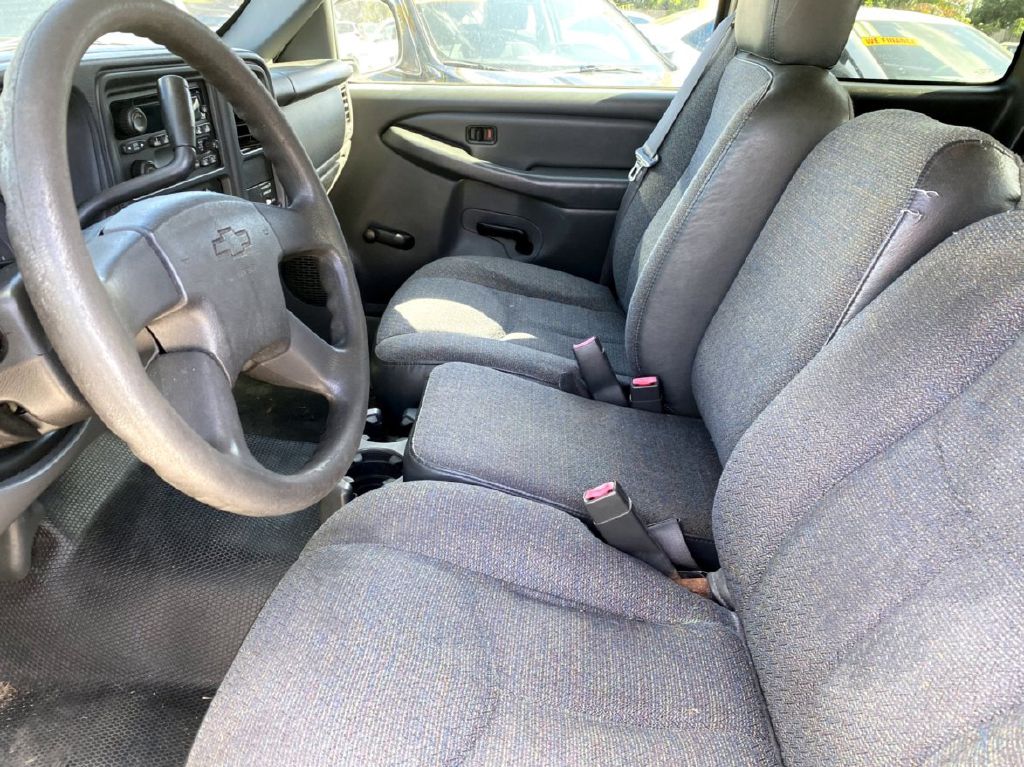 CHEVROLET SILVERADO 1500 2004 CHEVROLET SILVERADO 1500 1GCEC19X34Z270750