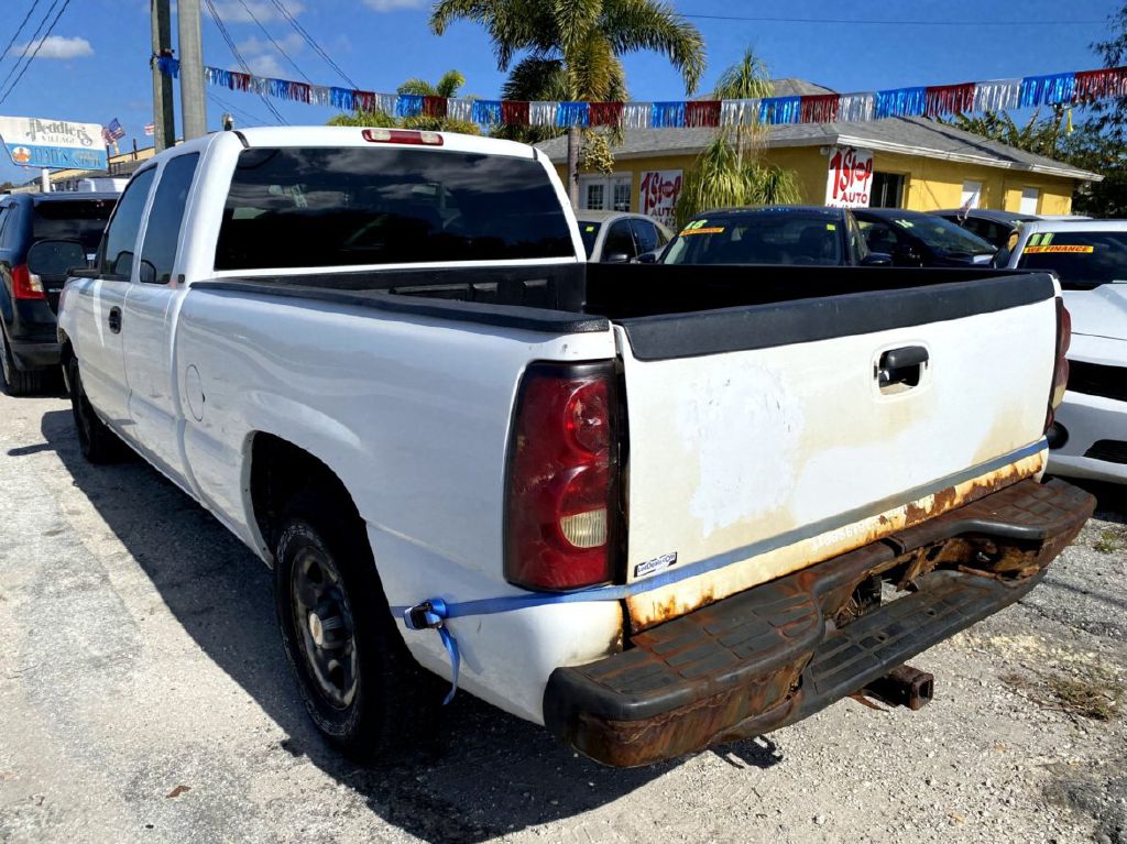 CHEVROLET SILVERADO 1500 2004 CHEVROLET SILVERADO 1500 1GCEC19X34Z270750