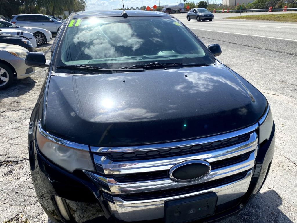 Photo 3 of this FORD EDGE