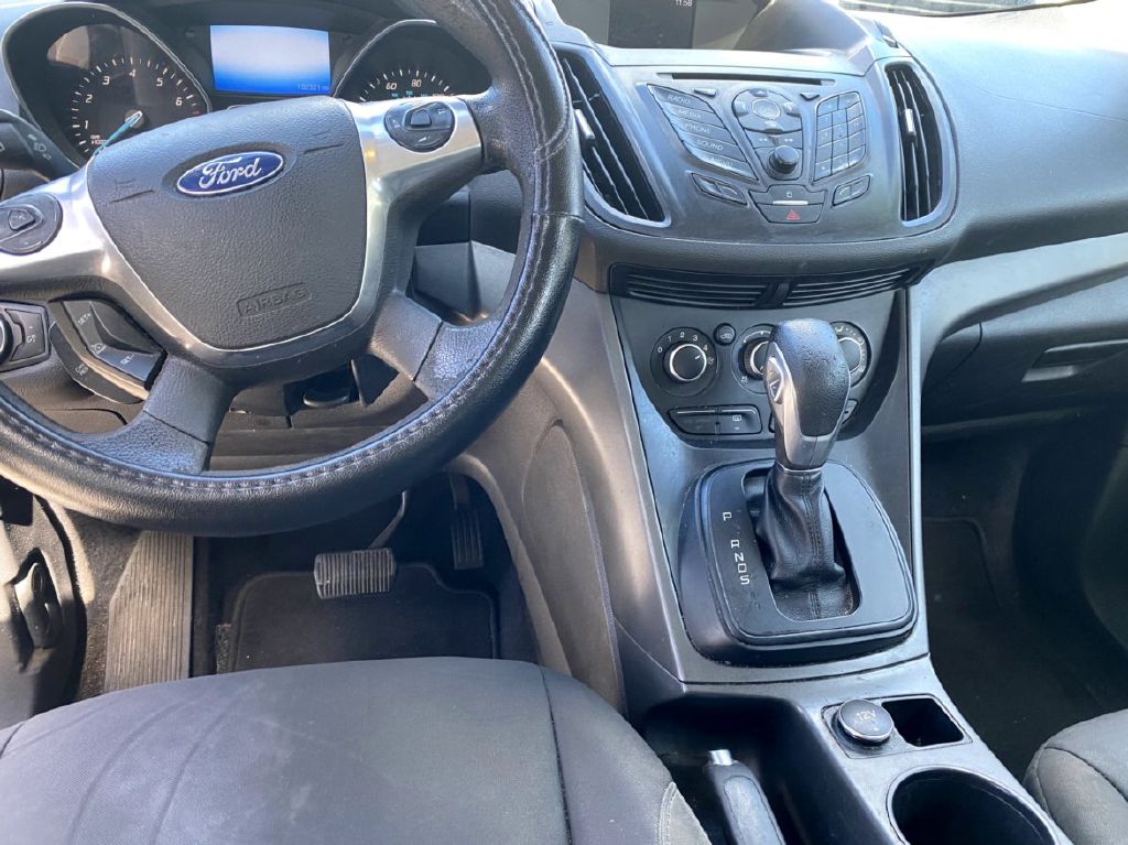Photo 7 of this FORD ESCAPE