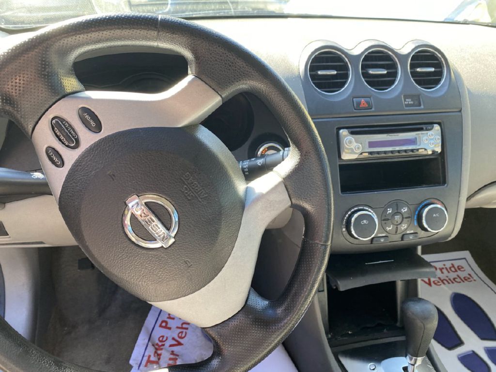 Photo 5 of this NISSAN ALTIMA