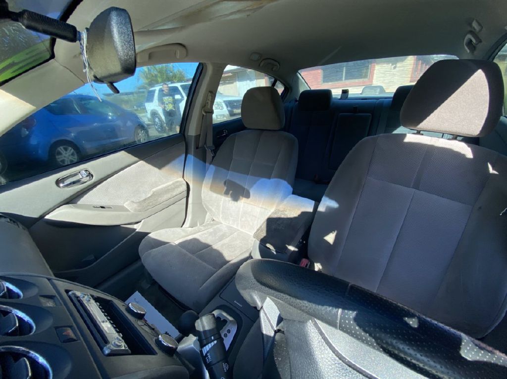 Photo 6 of this NISSAN ALTIMA