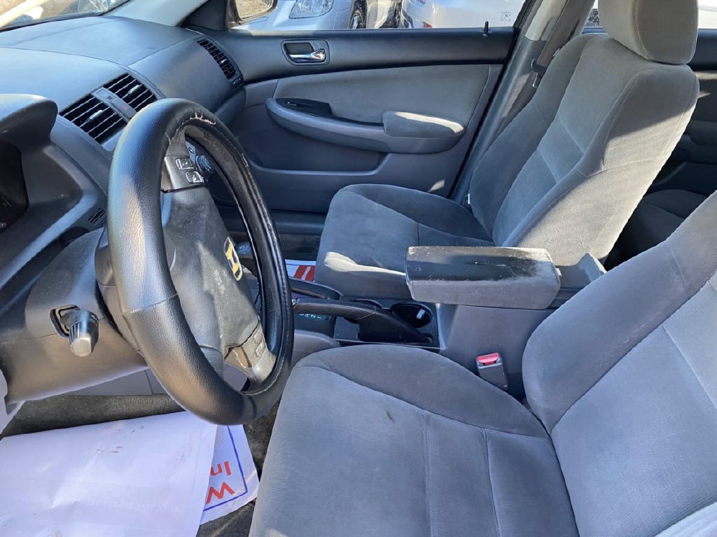 Photo 4 of this HONDA ACCORD