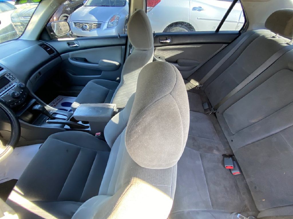 Photo 8 of this HONDA ACCORD