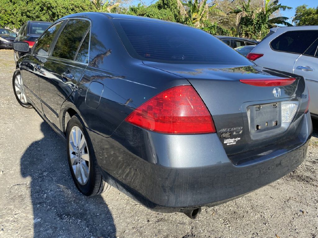 Photo 9 of this HONDA ACCORD