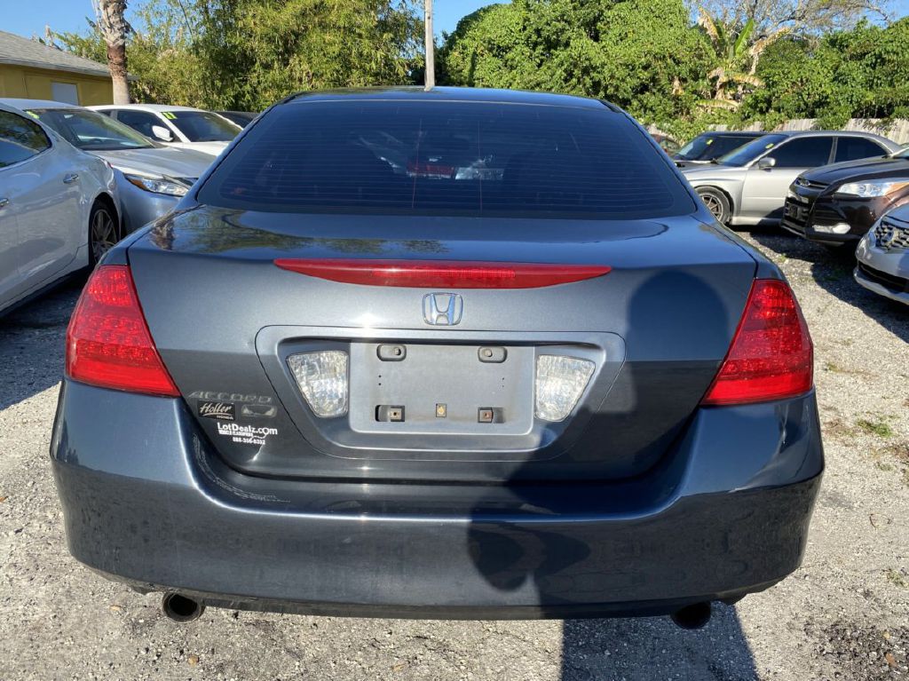 Photo 10 of this HONDA ACCORD