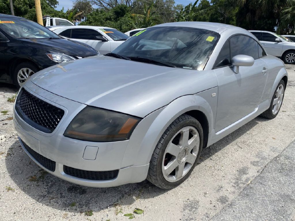 Photo 2 of this AUDI TT