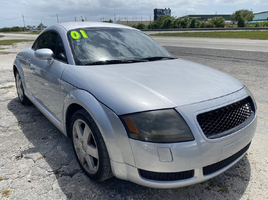 Photo 4 of this AUDI TT