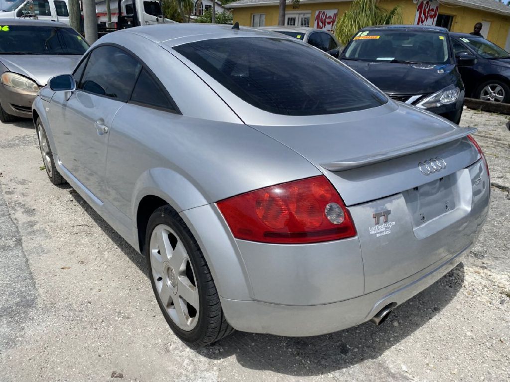 Photo 11 of this AUDI TT