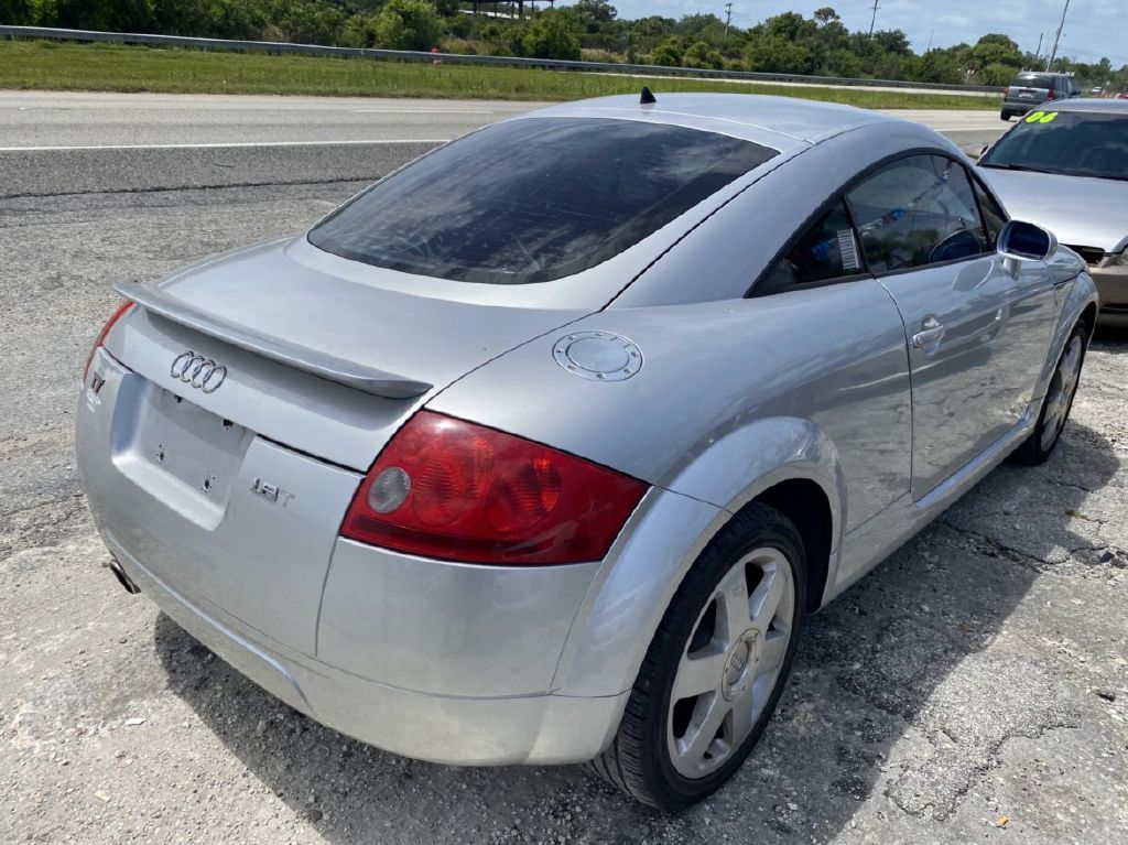 Photo 13 of this AUDI TT
