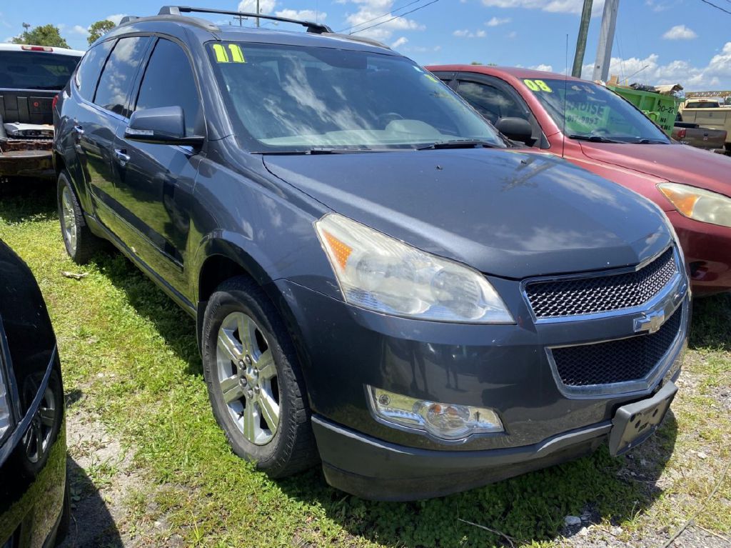 CHEVROLET TRAVERSE 2011 CHEVROLET TRAVERSE 1GNKVGED2BJ121082