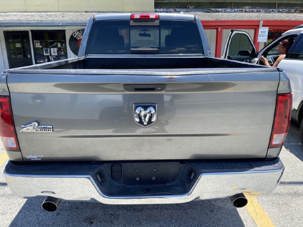 Photo 10 of this DODGE RAM 1500