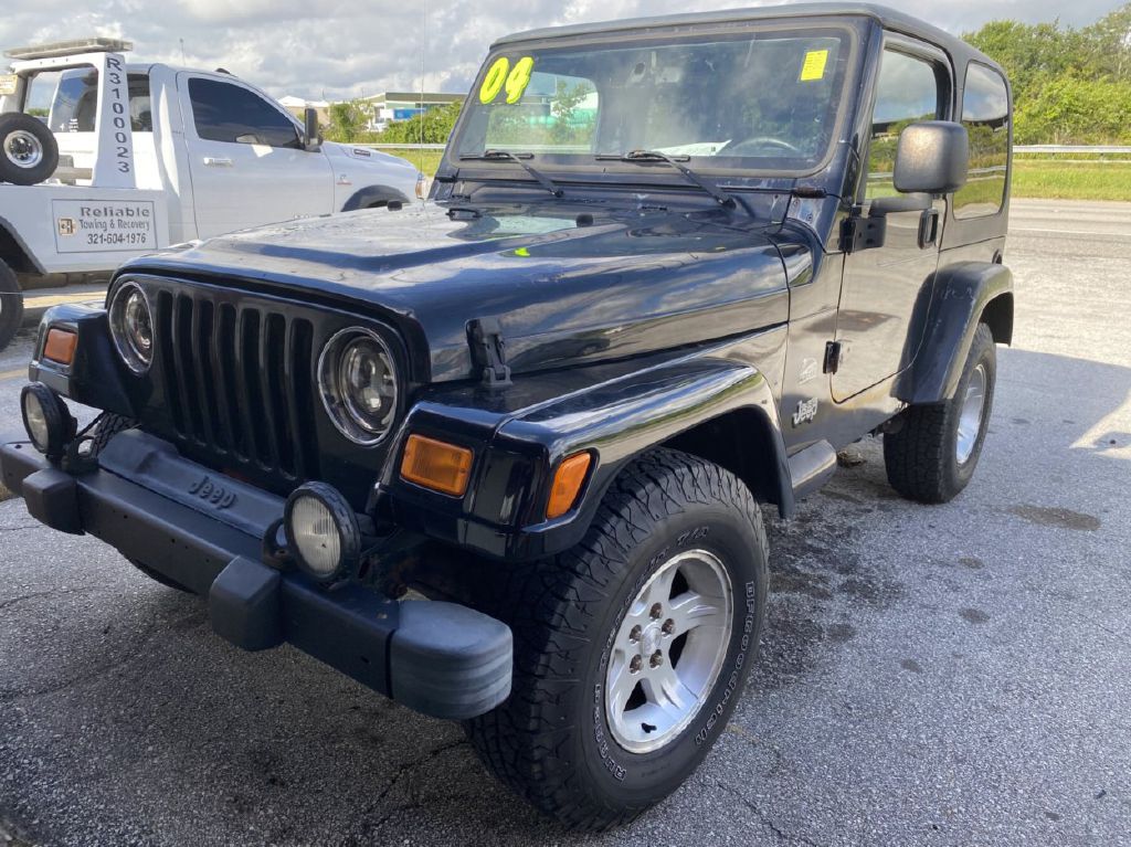 Photo 2 of this JEEP WRANGLER / TJ