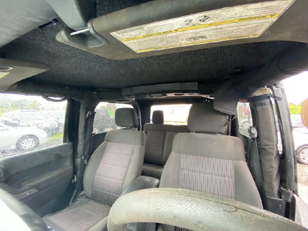 Photo 6 of this JEEP WRANGLER