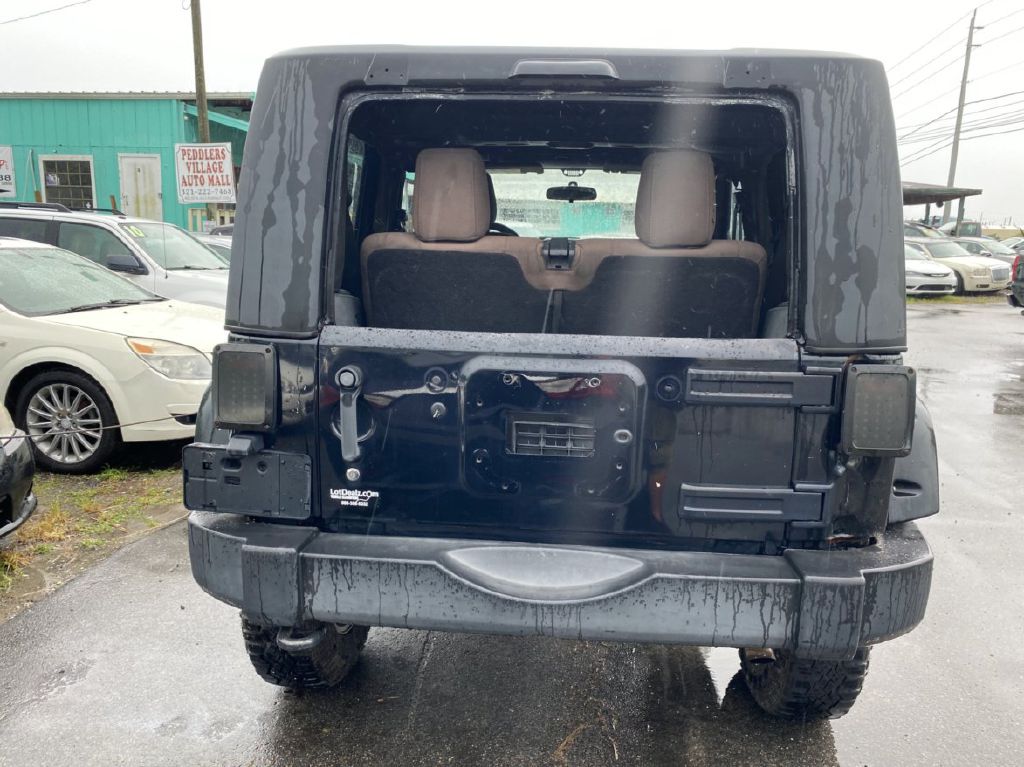 Photo 9 of this JEEP WRANGLER