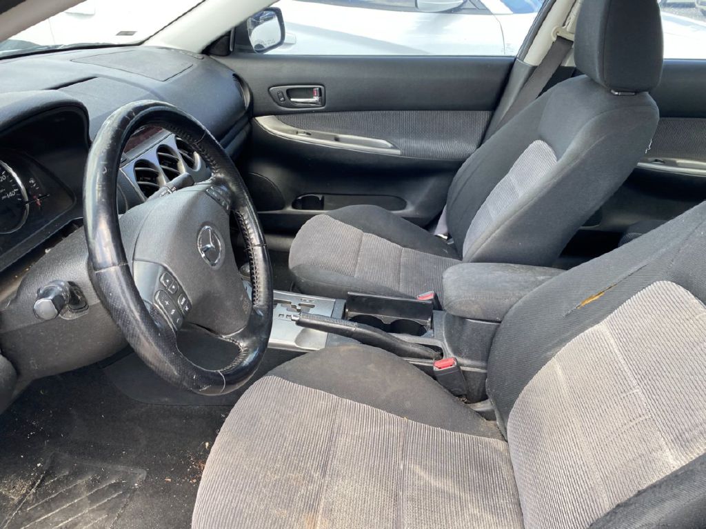 Photo 4 of this MAZDA 6