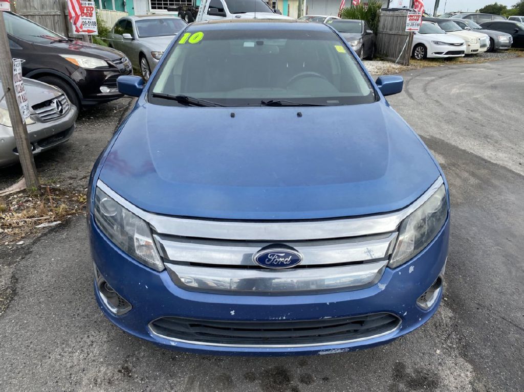 Photo 2 of this FORD FUSION