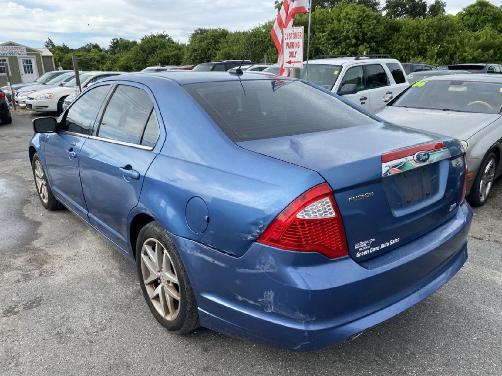 Photo 9 of this FORD FUSION
