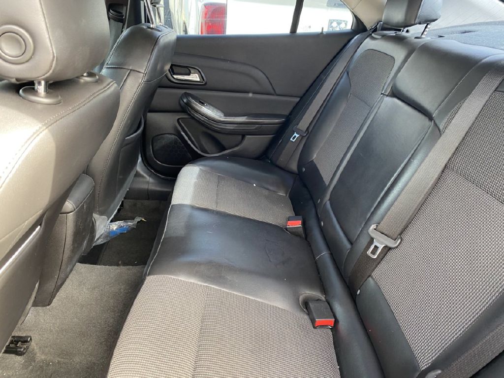 Photo 7 of this CHEVROLET MALIBU