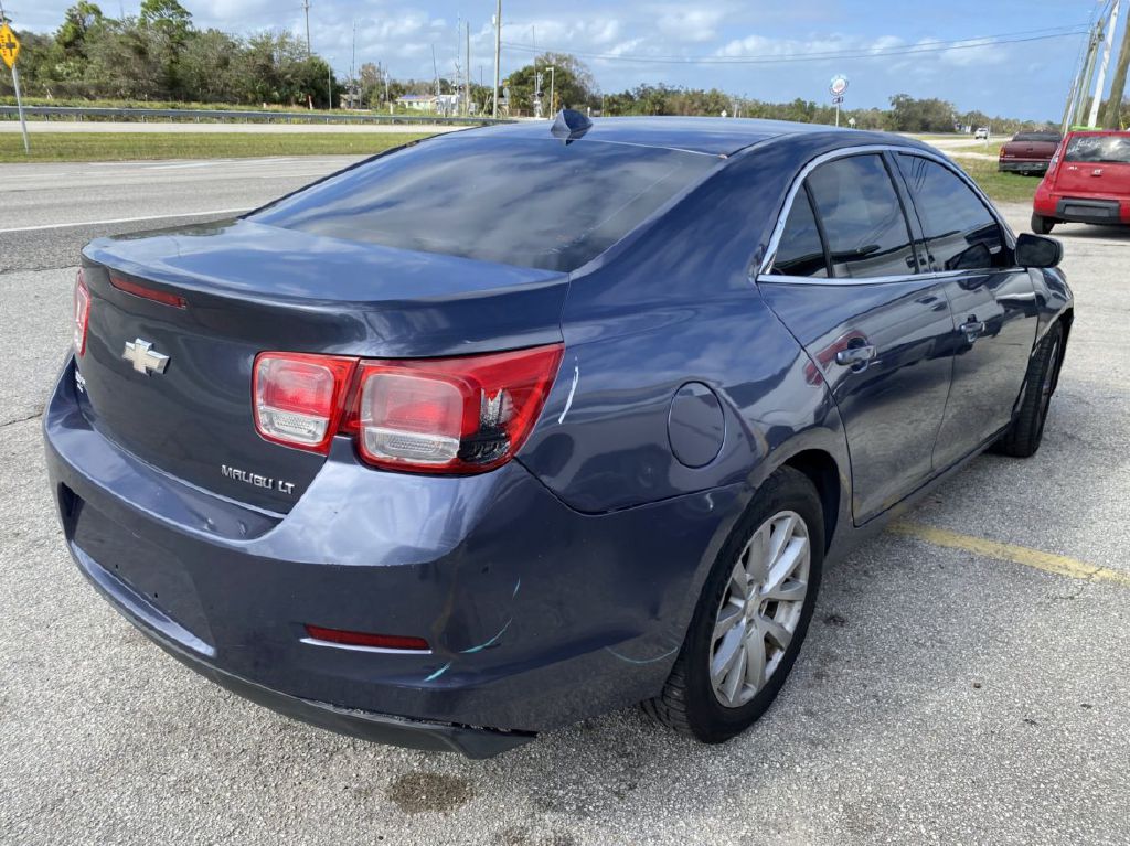 Photo 11 of this CHEVROLET MALIBU