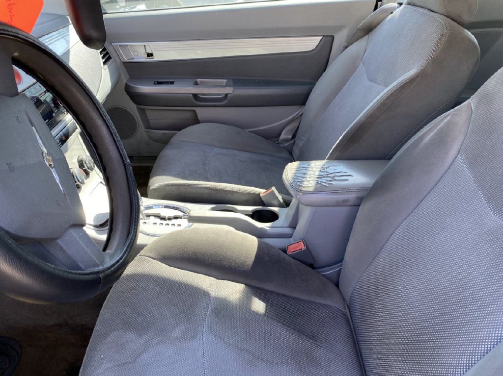 Photo 4 of this CHRYSLER SEBRING