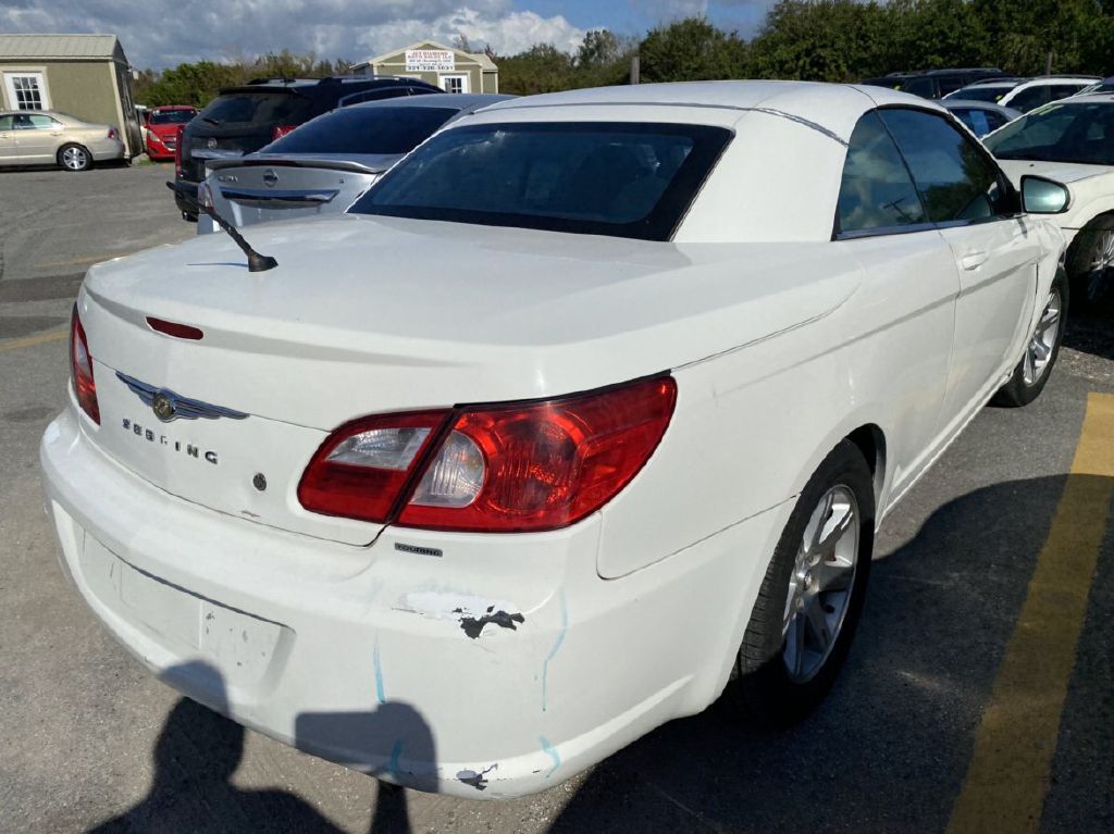 Photo 9 of this CHRYSLER SEBRING