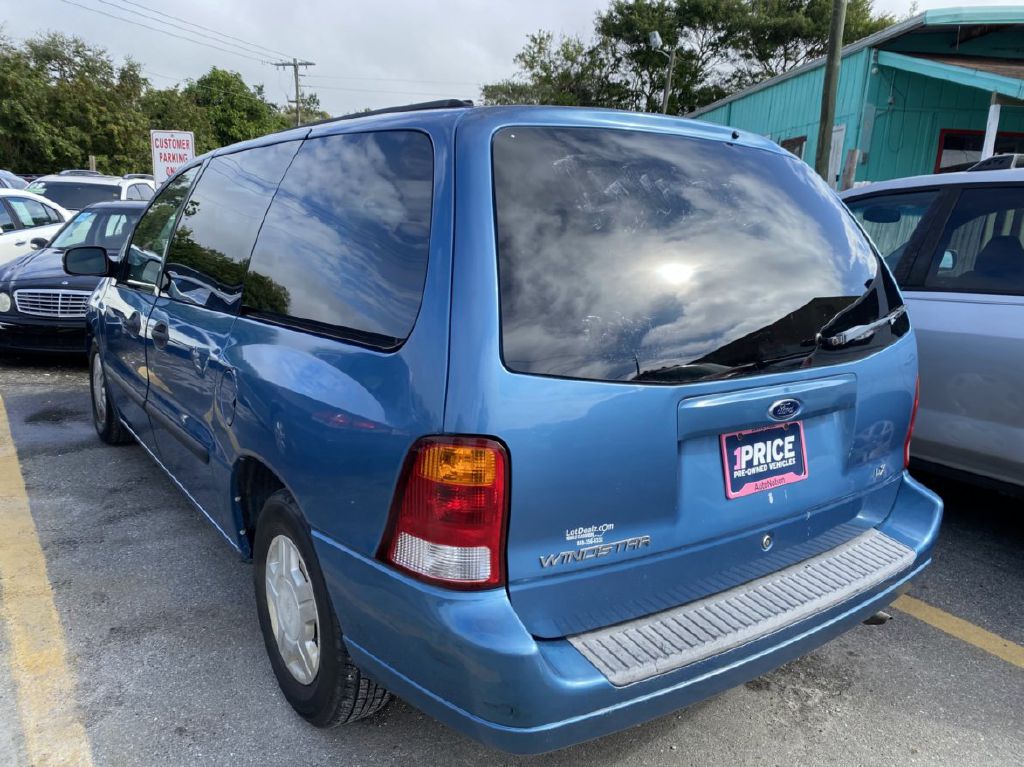 FORD WINDSTAR 2002 FORD WINDSTAR 2FMDA51402BB79246
