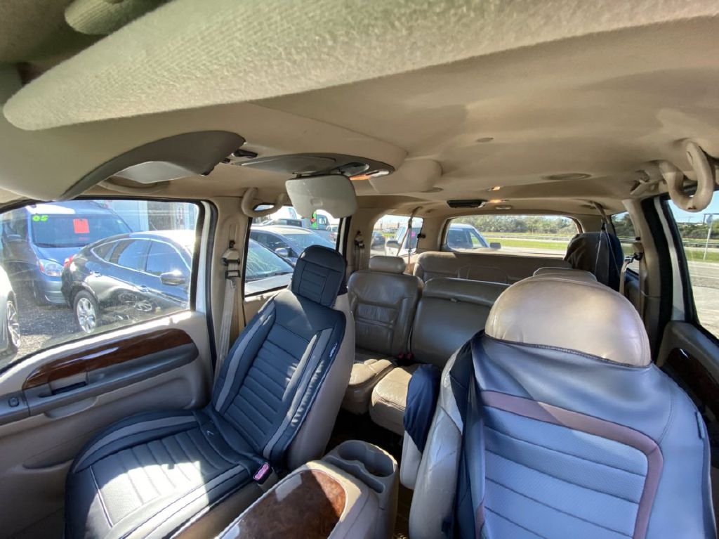 Photo 6 of this FORD EXCURSION