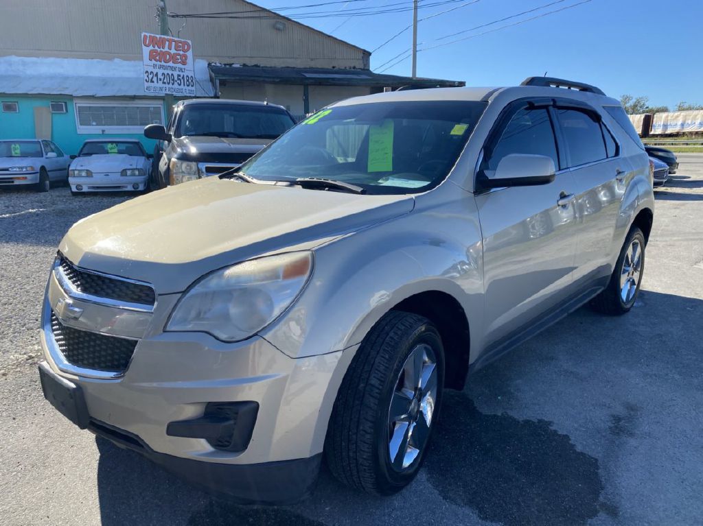 Photo 3 of this CHEVROLET EQUINOX