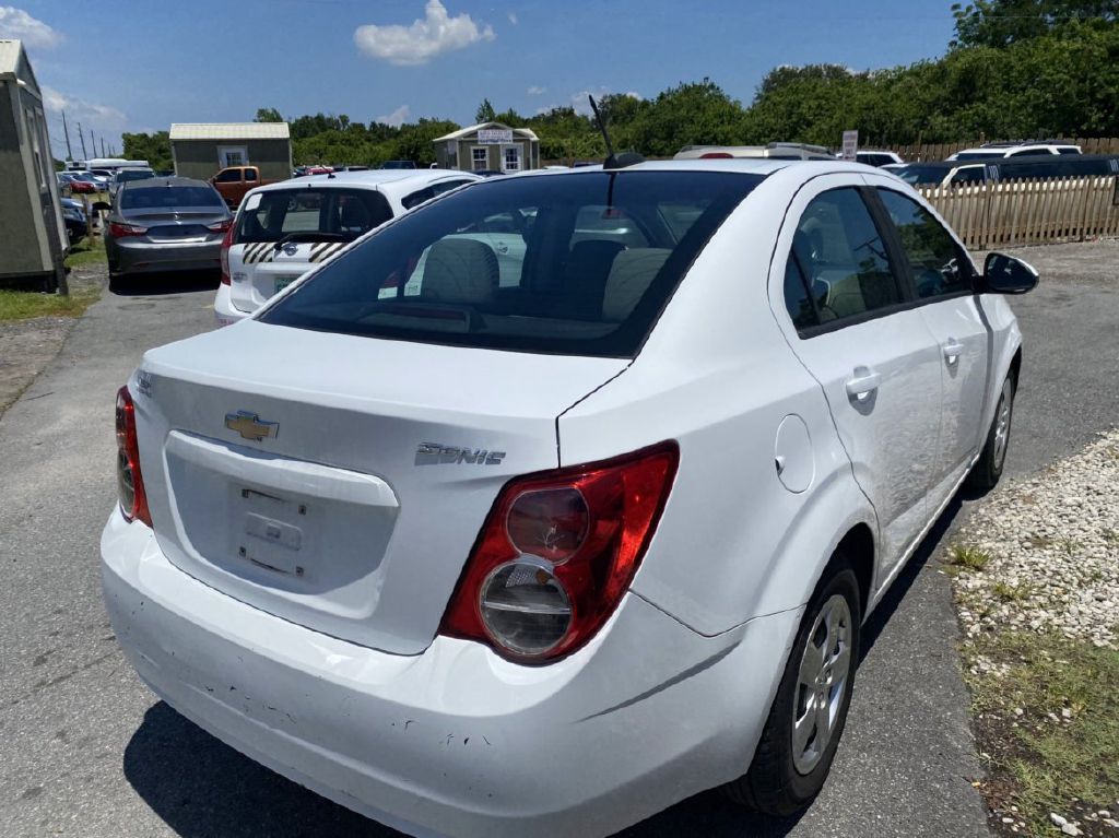 Photo 11 of this CHEVROLET SONIC