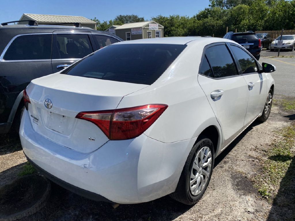 Photo 10 of this TOYOTA COROLLA