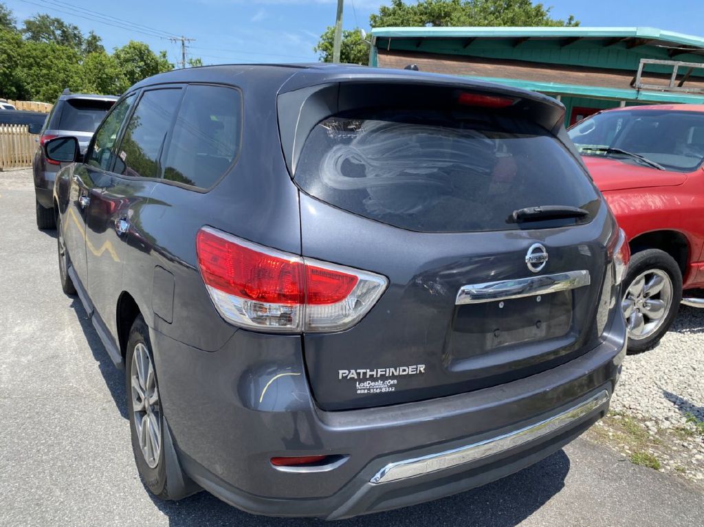 Photo 10 of this NISSAN PATHFINDER