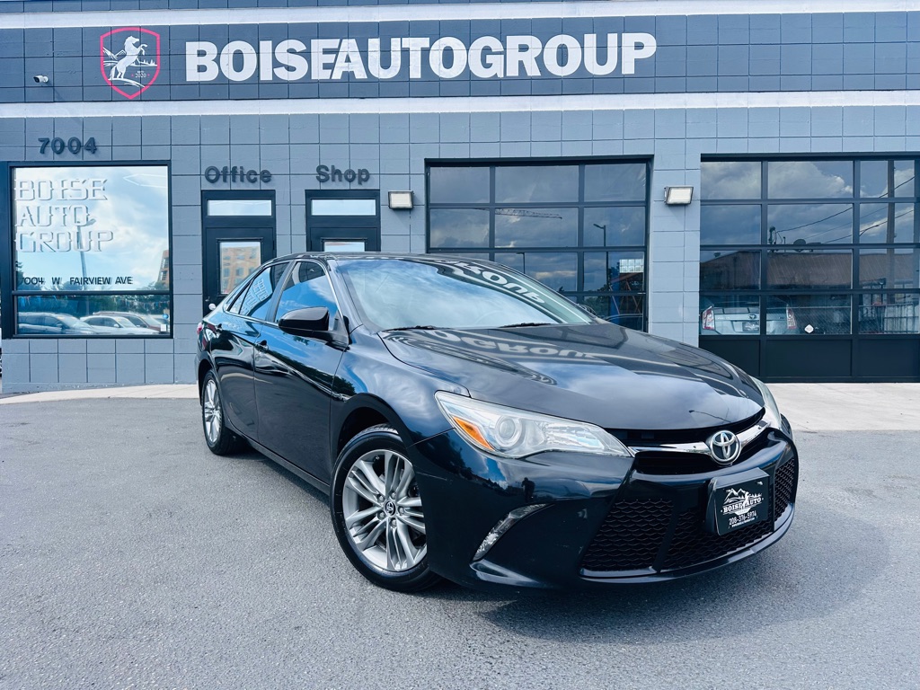 Black 2015 Toyota Camry Sedan Front-Wheel Drive Automatic