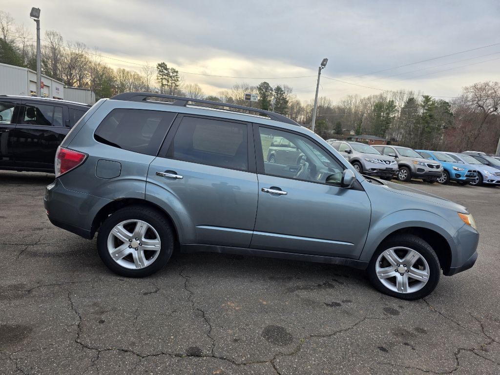 Photo 14 of this SUBARU FORESTER