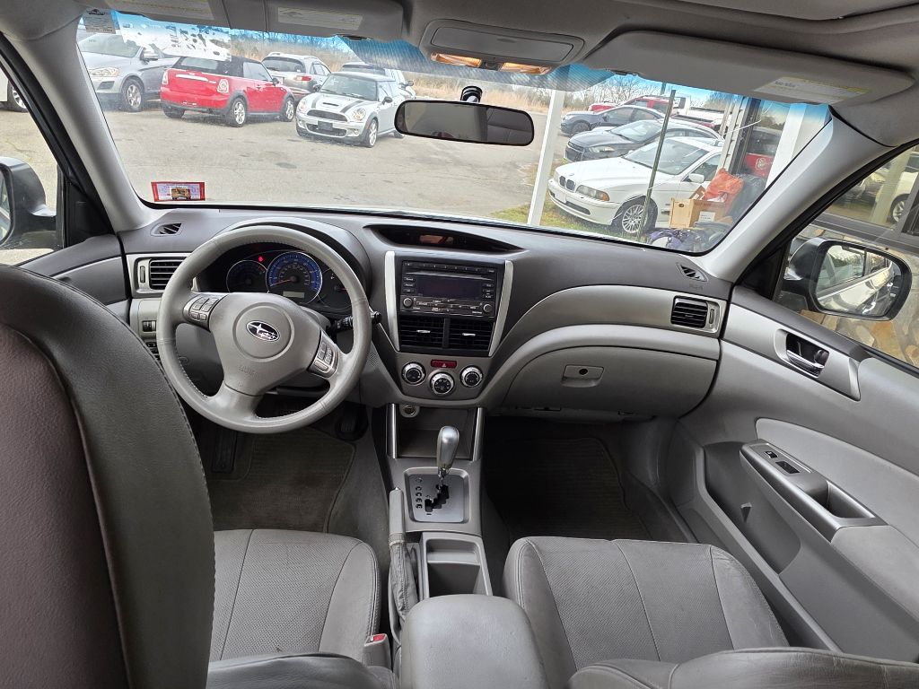 Photo 7 of this SUBARU FORESTER