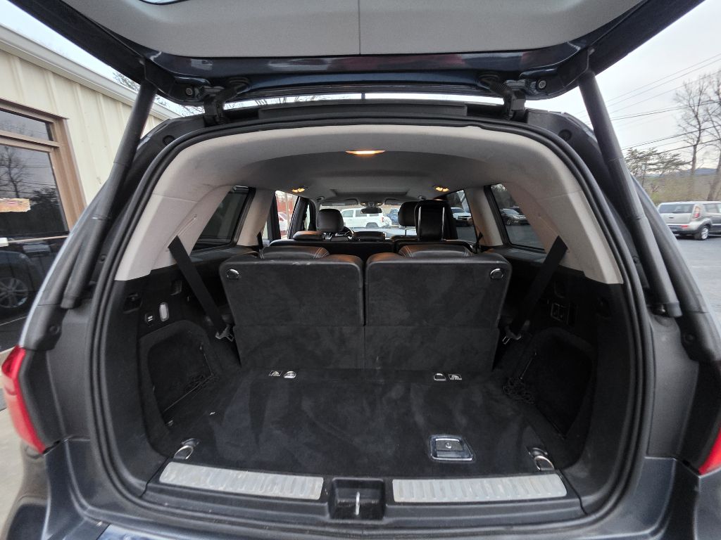 Photo 3 of this MERCEDES-BENZ GL