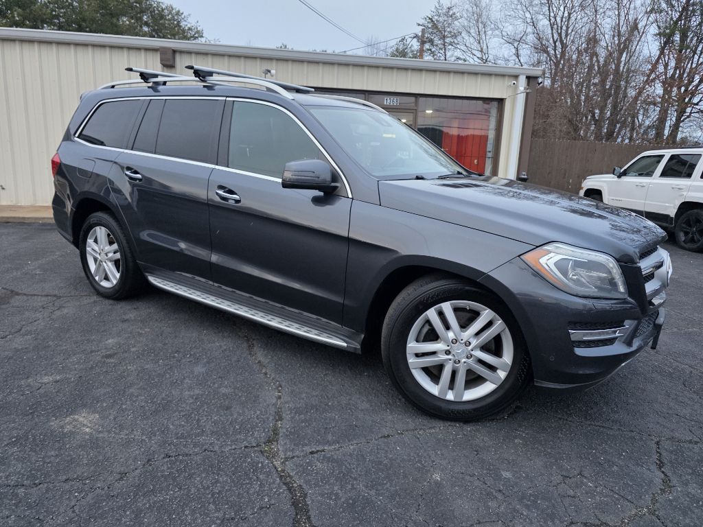 Photo 5 of this MERCEDES-BENZ GL