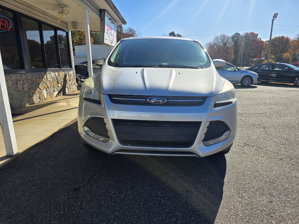 Photo 19 of this FORD ESCAPE