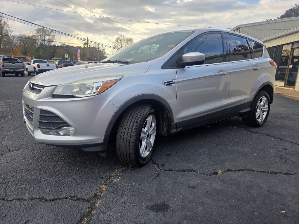 Photo 3 of this FORD ESCAPE