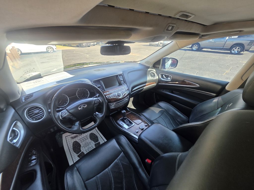 Photo 8 of this INFINITI JX35