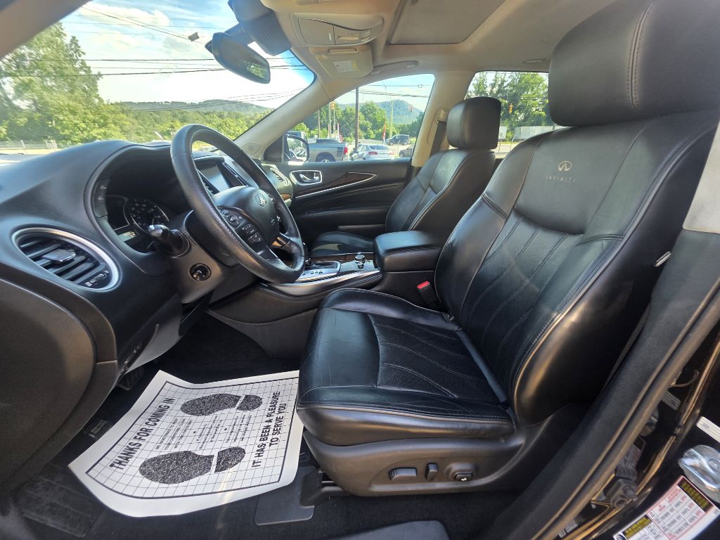 Photo 10 of this INFINITI JX35