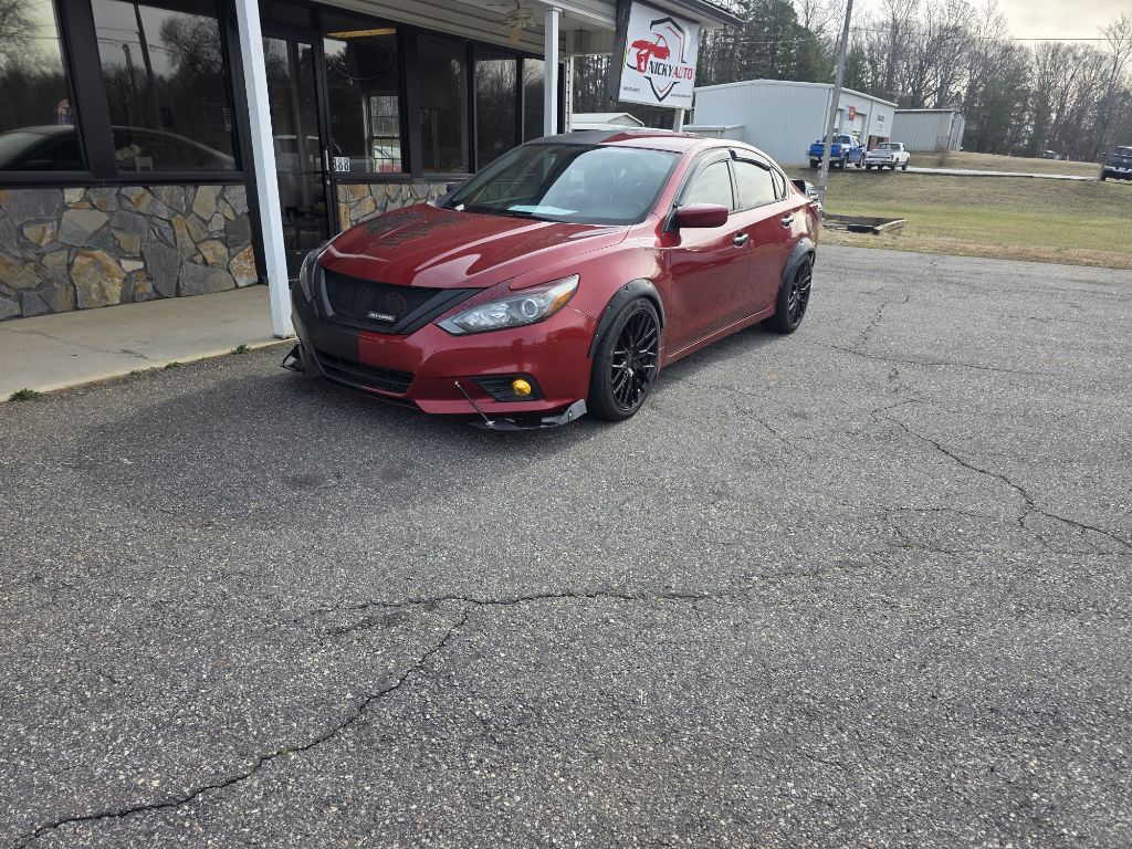 Photo 25 of this NISSAN ALTIMA