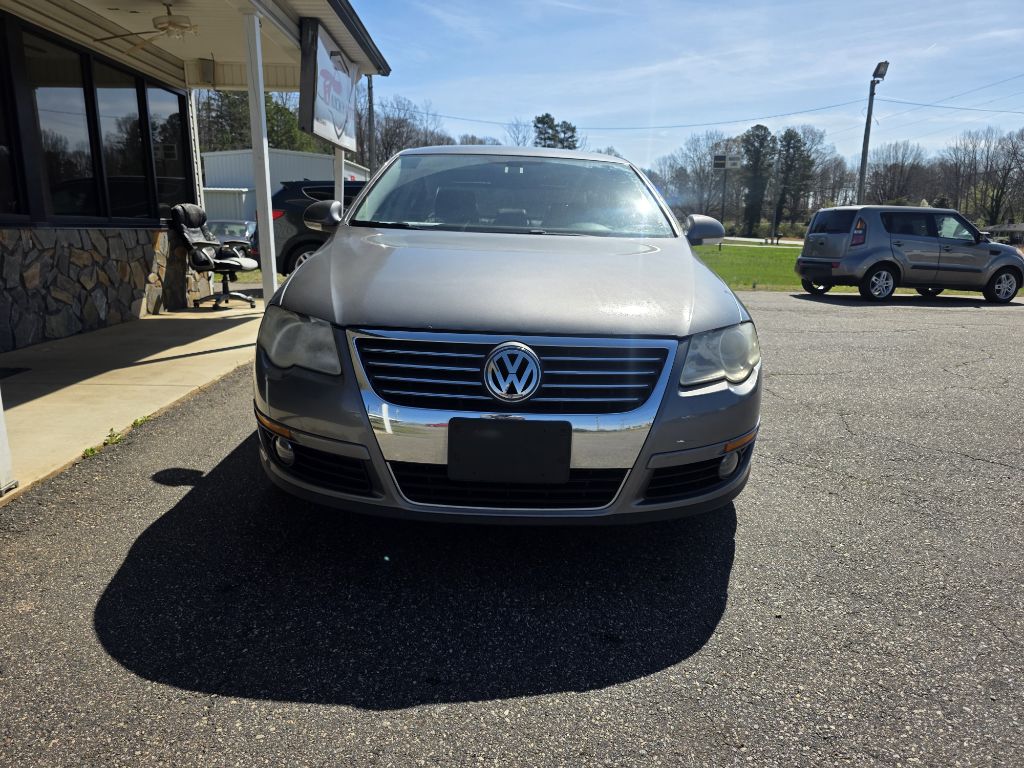 Photo 16 of this VOLKSWAGEN PASSAT
