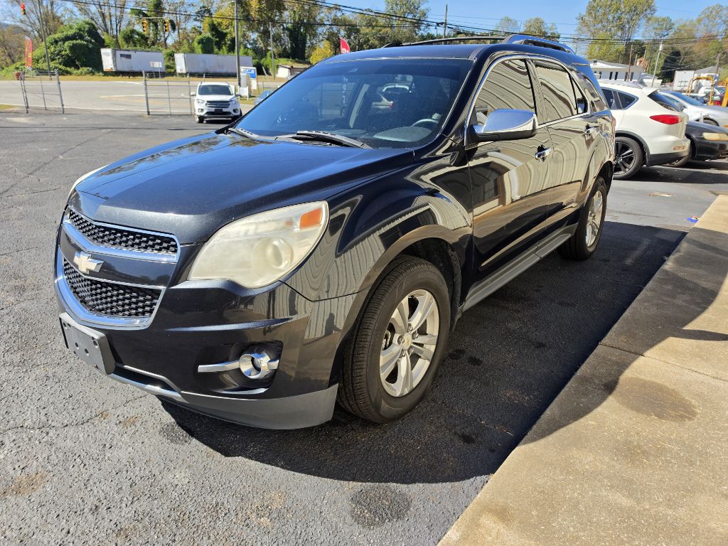 Photo 9 of this CHEVROLET EQUINOX