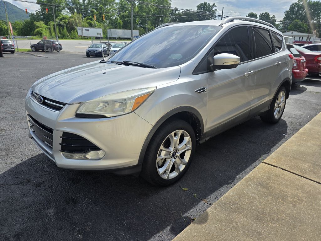 Photo 11 of this FORD ESCAPE
