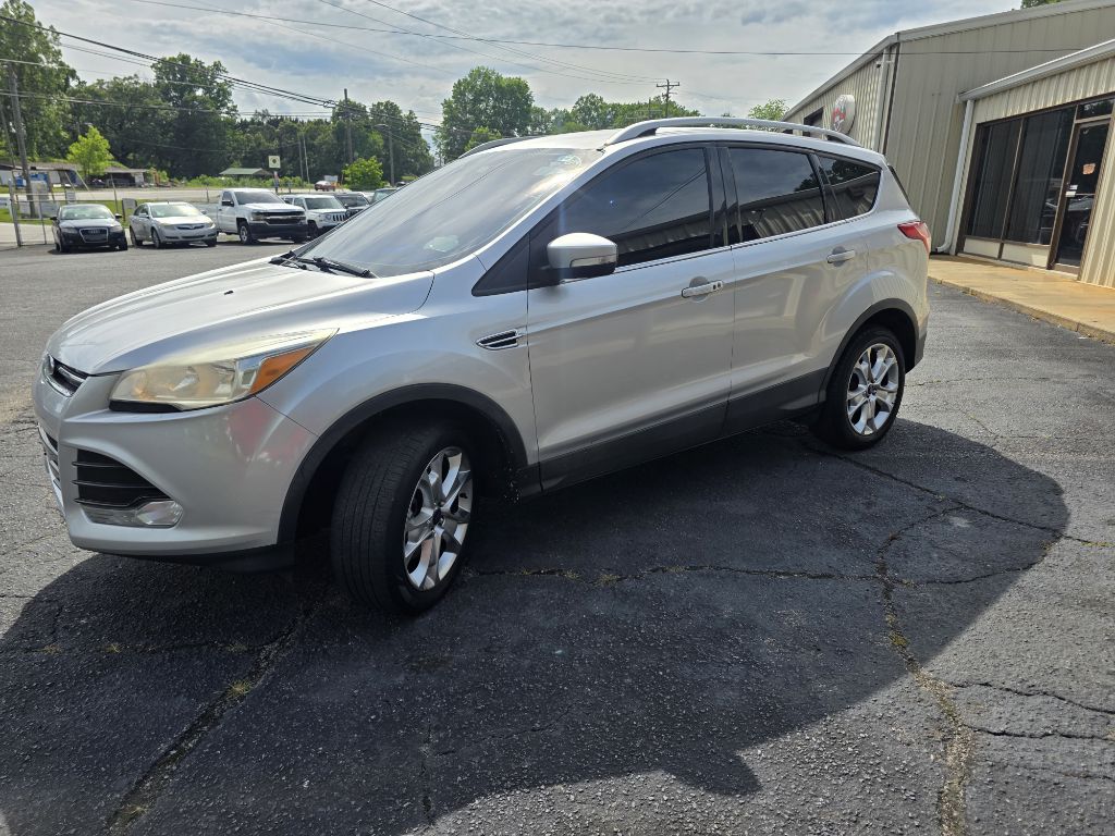 Photo 2 of this FORD ESCAPE