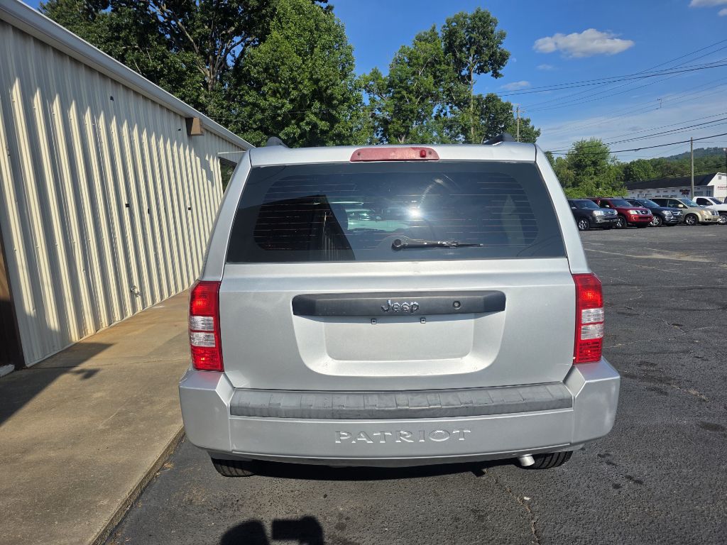 Photo 14 of this JEEP PATRIOT