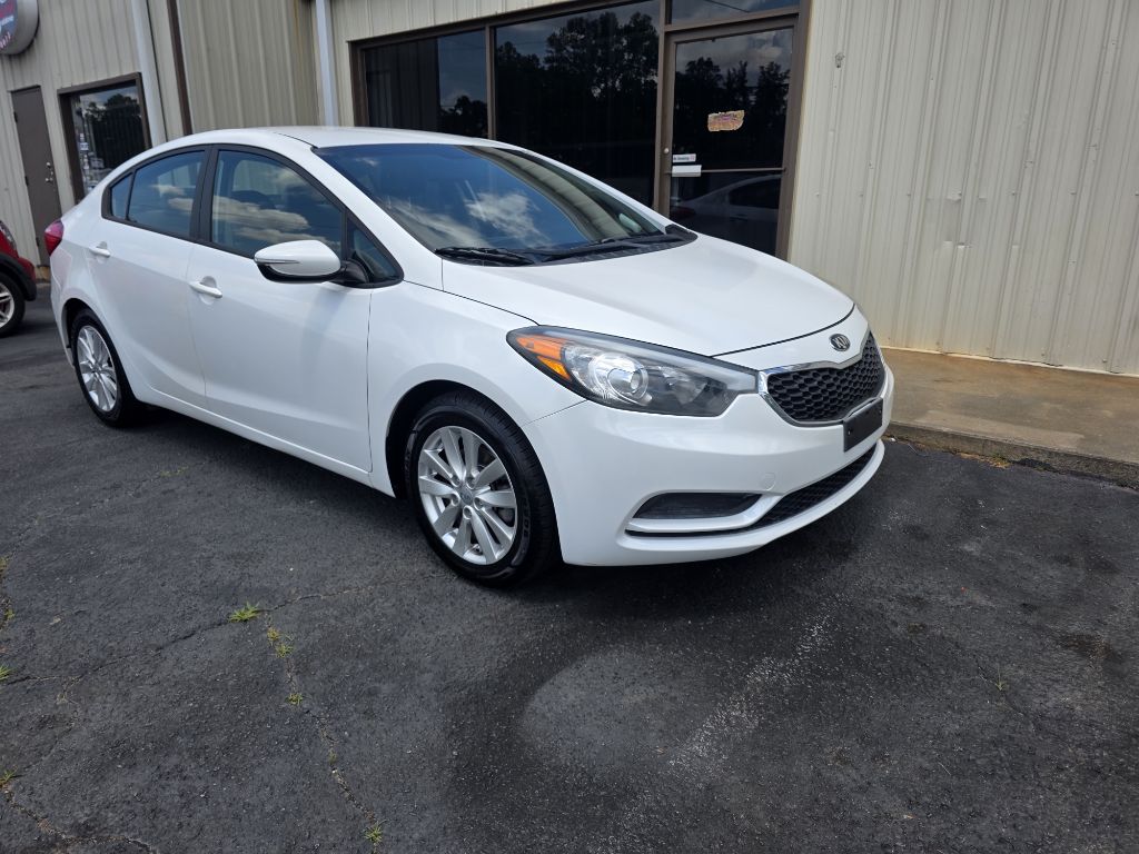 Photo 13 of this KIA FORTE